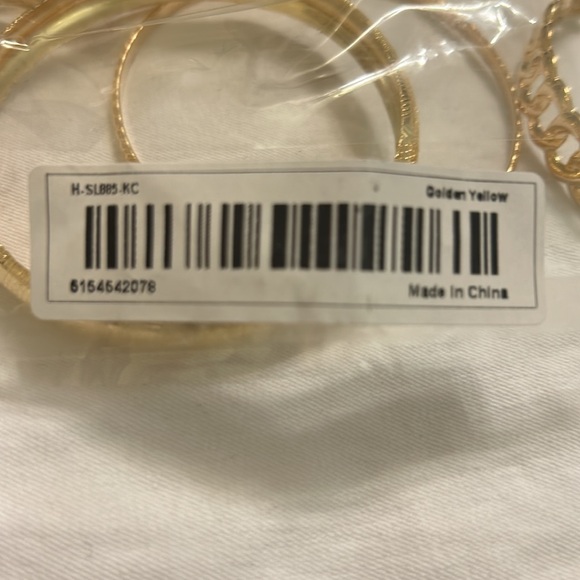 NWT, set of 10 lightweight gold tone bangles - Picture 4 of 4